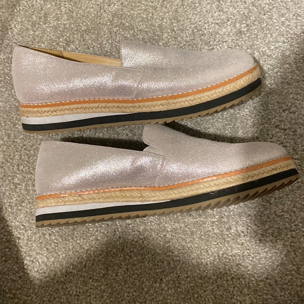 Crown Vintage slip on platforms